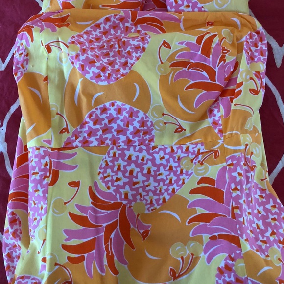 Lilly Pulitzer Dresses & Skirts - Lilly Pulitzer strapless tie-back dress